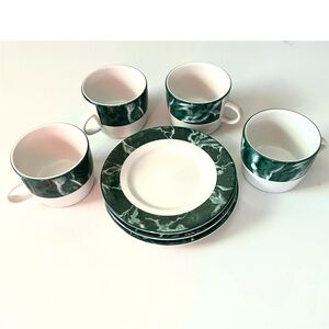 Set of 4 Newcor Vintage White & Green Coffee / Tea Cup and Saucer Plate